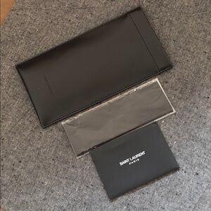 Saint Laurent Black Faux Leather Squeeze Top Sunglasses Pouch Case & Cloth